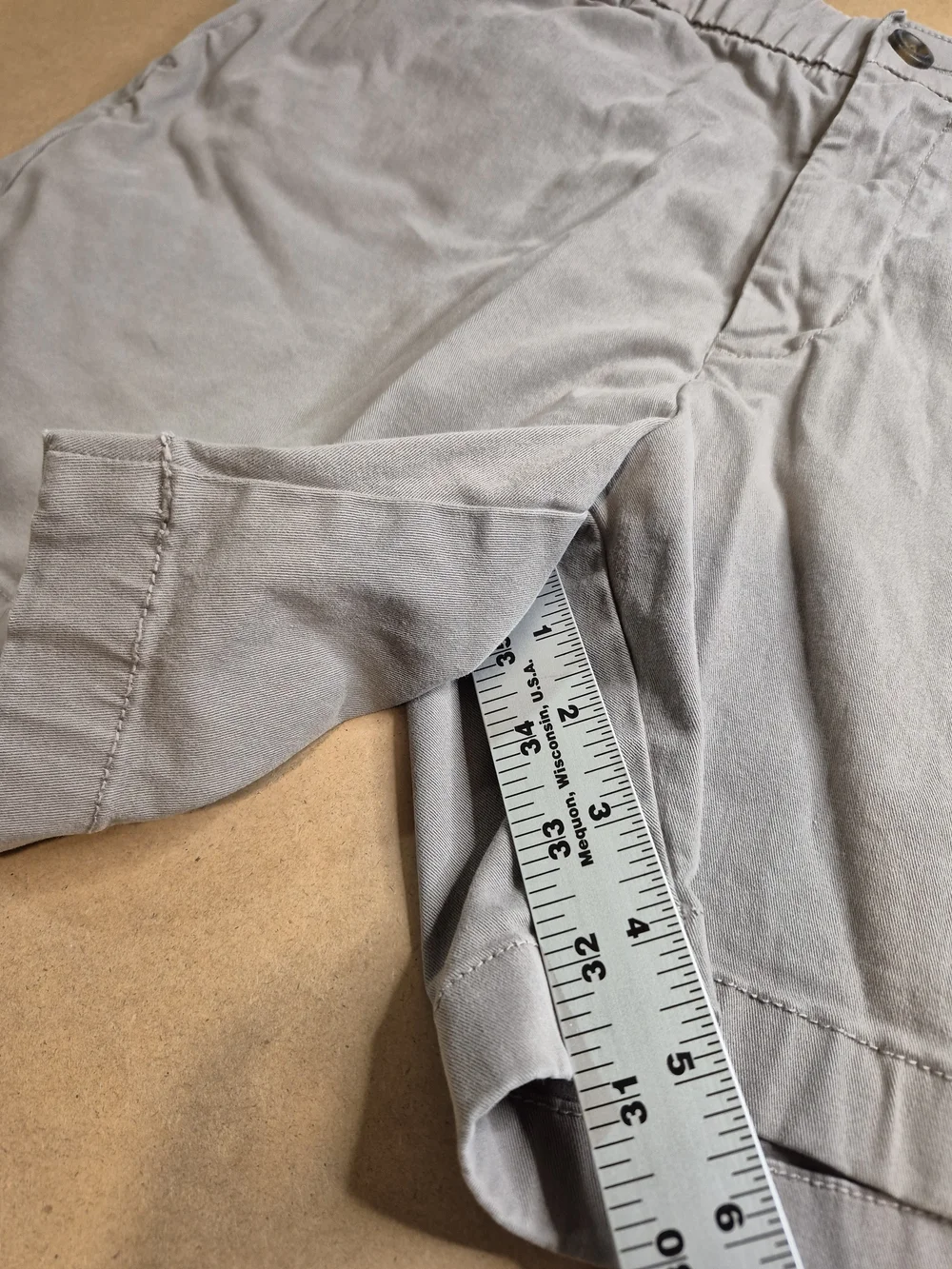 Bearbottoms Men's Light Gray Flat-Front Shorts with Elastic Waist 3715/6